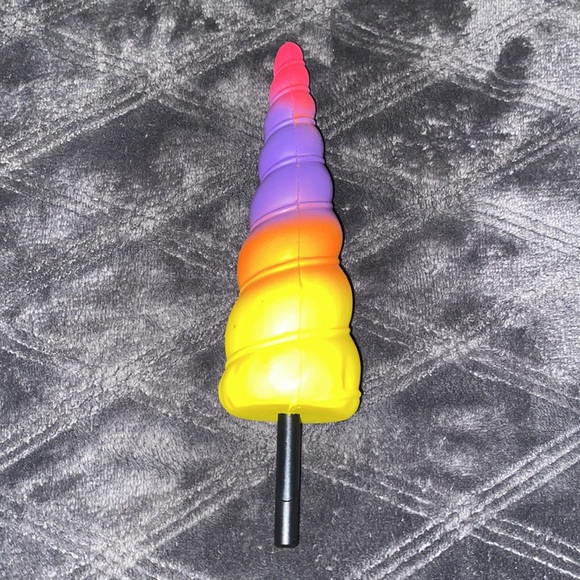 3-Pack of Pen Squishies (unicorn horn, ice cream cone, and bread) - Picture 6 of 7